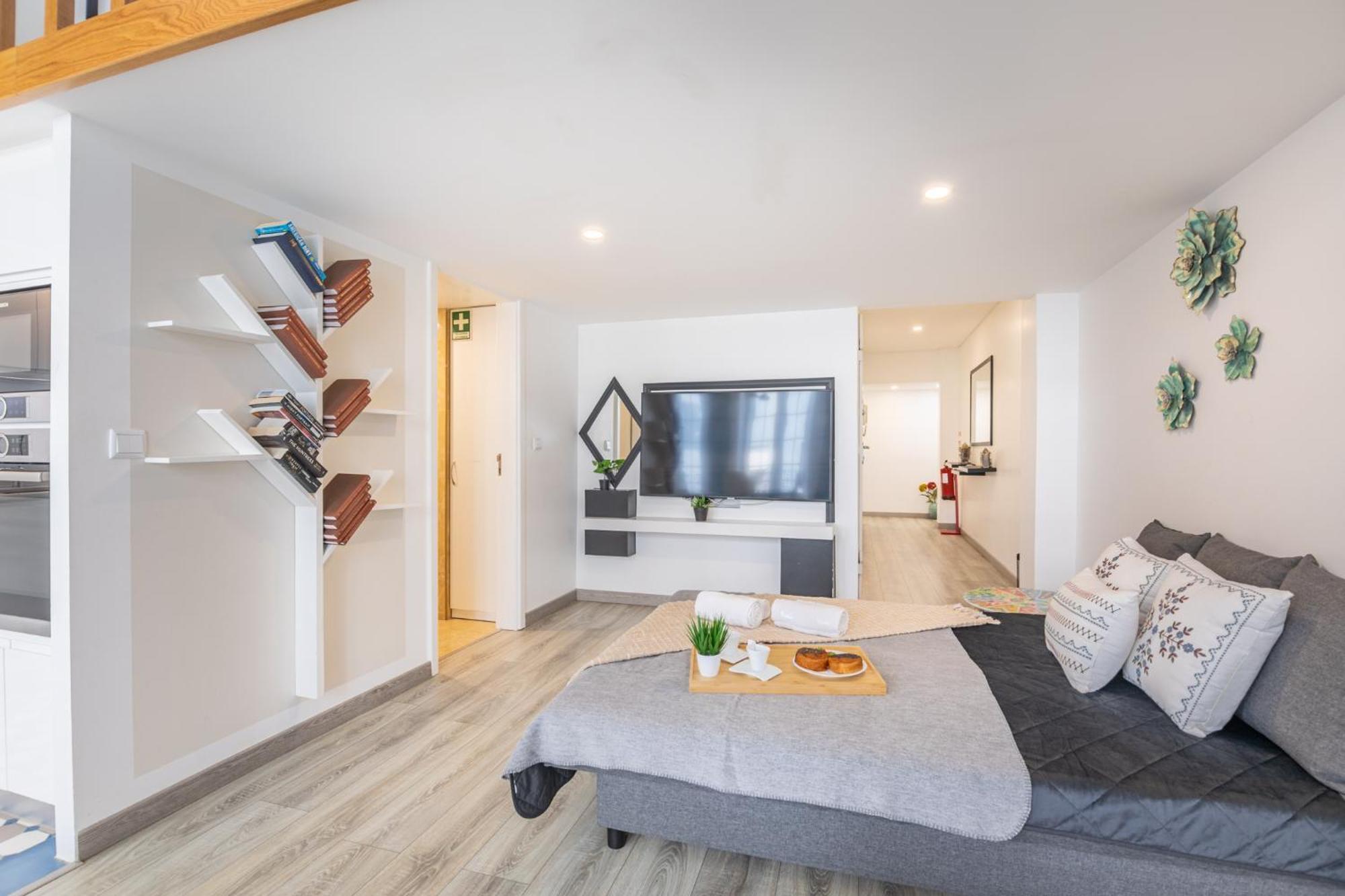 Ferienwohnung Deluxe Spacious Flats w Mezzanine by Host Wise Porto Zimmer foto